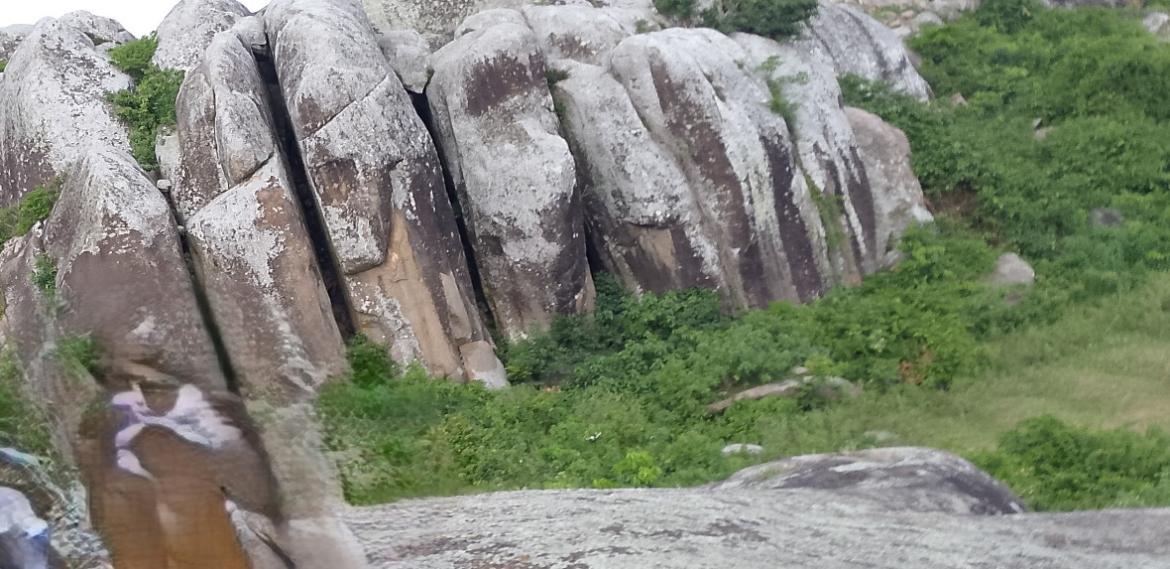Mwikokwe faulted rock